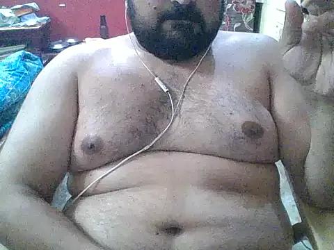 ARYANAVAILABLE from StripChat is Freechat