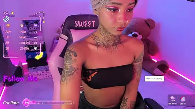 AshantiiSweet from StripChat