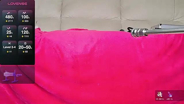 Explore our live girls sluts from our Custom and Multi clubs and checkout exclusive access to highly interactive content, such as shape, hair, titties, pussy type and many more.