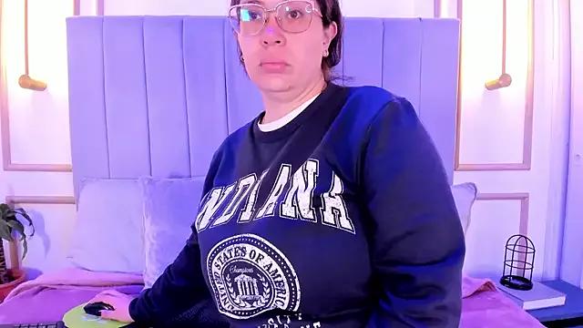 Ashley_Monroe from StripChat is Freechat