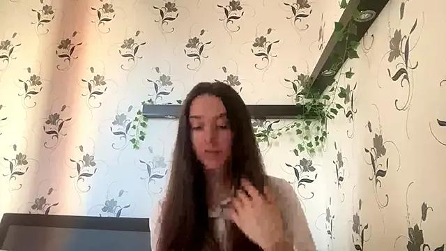 AshleyEady from StripChat is Freechat