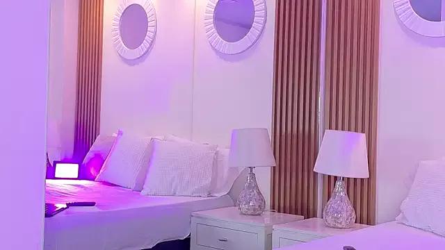 AshleyGinger_ from StripChat is Freechat