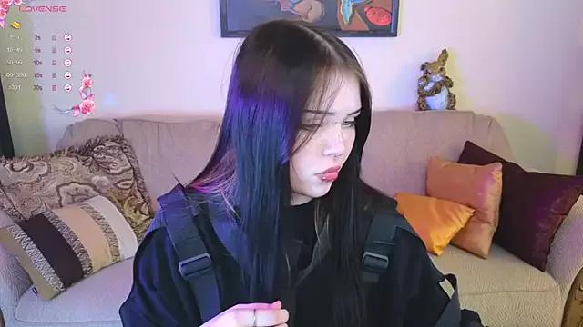 Explore our live girls sluts from our Custom and Multi clubs and checkout exclusive access to highly interactive content, such as shape, hair, titties, pussy type and many more.