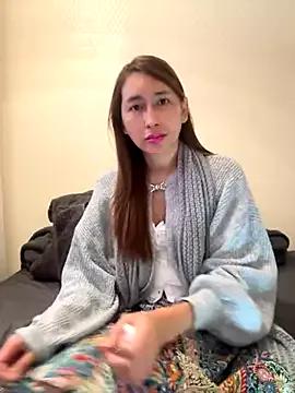 Asian_ladyboy2025 from StripChat is Freechat