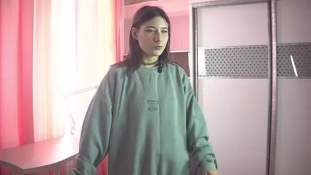 AsiaUhler from StripChat