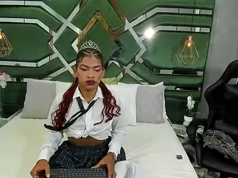 Explore our live girls sluts from our Custom and Multi clubs and checkout exclusive access to highly interactive content, such as shape, hair, titties, pussy type and many more.