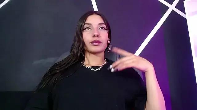 Astral_gh webcams show profile image 