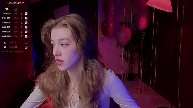 AstraMist from StripChat is Freechat