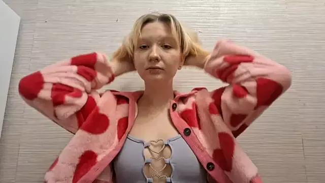 AstraVale webcams show profile image 