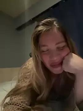 AUR0RA_STARR from StripChat is Freechat