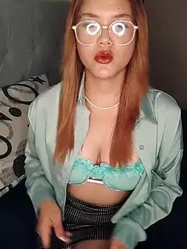 Explore our live girls sluts from our Custom and Multi clubs and checkout exclusive access to highly interactive content, such as shape, hair, titties, pussy type and many more.