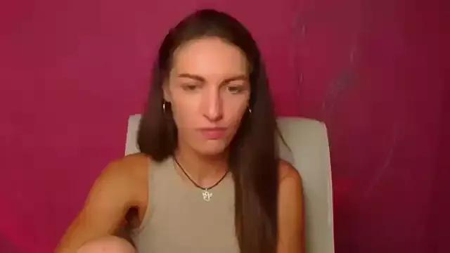Explore our live girls sluts from our Custom and Multi clubs and checkout exclusive access to highly interactive content, such as shape, hair, titties, pussy type and many more.
