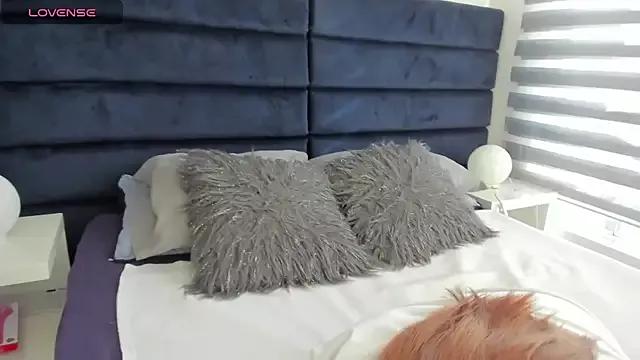 Explore our live girls sluts from our Custom and Multi clubs and checkout exclusive access to highly interactive content, such as shape, hair, titties, pussy type and many more.