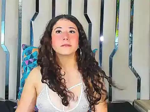 Explore our live girls sluts from our Custom and Multi clubs and checkout exclusive access to highly interactive content, such as shape, hair, titties, pussy type and many more.