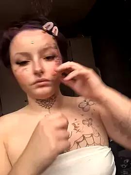 AuroraStarxo from StripChat is Freechat