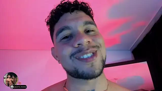 austin_spears_ from StripChat is Freechat