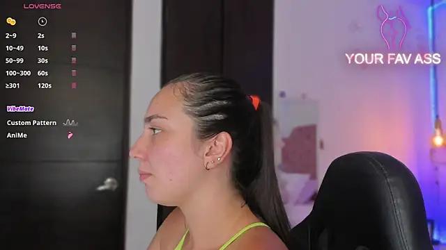 ava_blue from StripChat