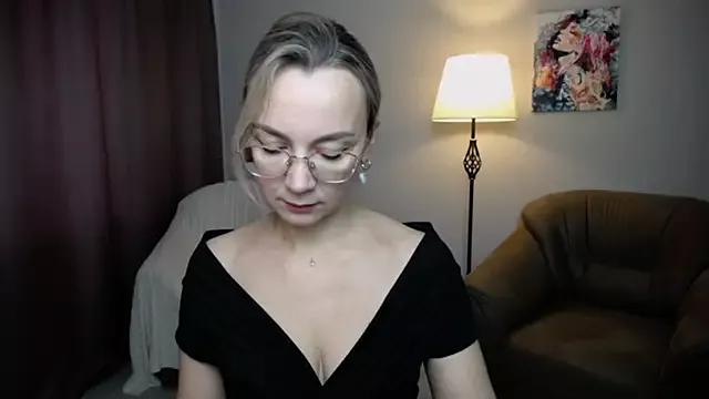 Ava_Elior from StripChat