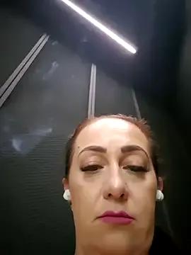 AvaLloyd from StripChat