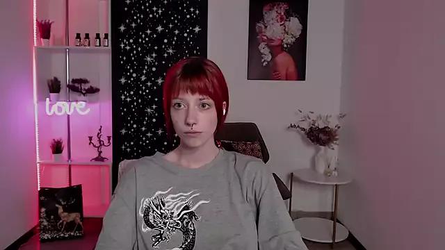 AveryLia from StripChat is Freechat