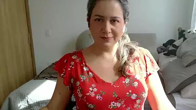 AVRAKEHDABRA from StripChat