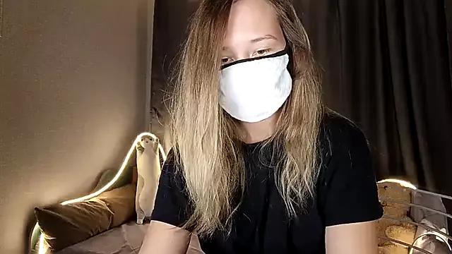 Explore our live girls sluts from our Custom and Multi clubs and checkout exclusive access to highly interactive content, such as shape, hair, titties, pussy type and many more.