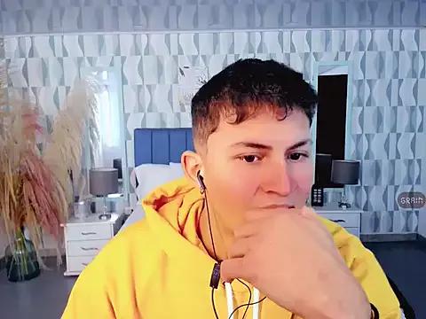 Axel_savage from StripChat is Freechat