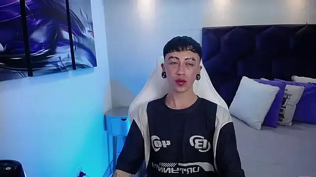 AxellWalker webcams show profile image 