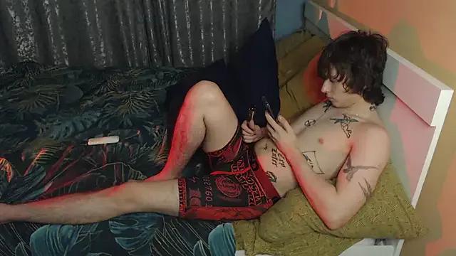 axxxturel from StripChat