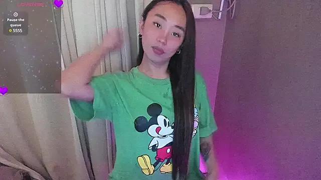 AyaCollins from StripChat