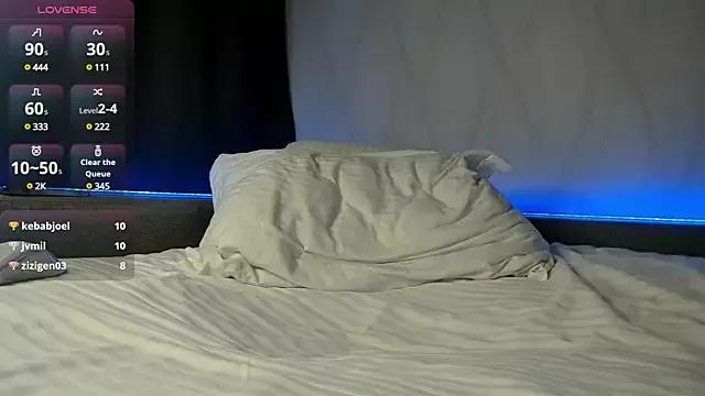 Ayla_Mark webcams show profile image 