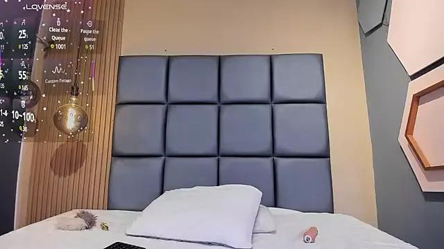 AZAHARA_M from StripChat