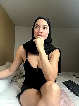 azzahara- from StripChat