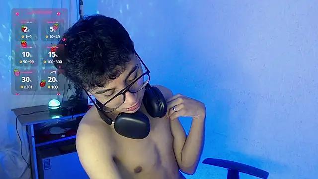 b4by_mailo from StripChat