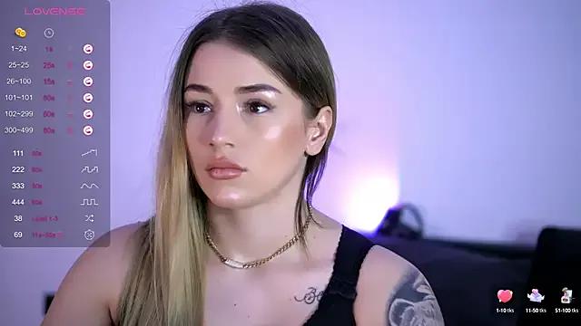 Explore our live girls sluts from our Custom and Multi clubs and checkout exclusive access to highly interactive content, such as shape, hair, titties, pussy type and many more.