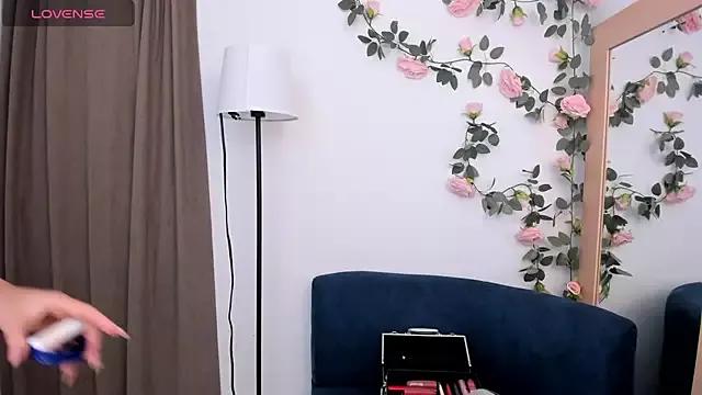 Baby_Asshley from StripChat