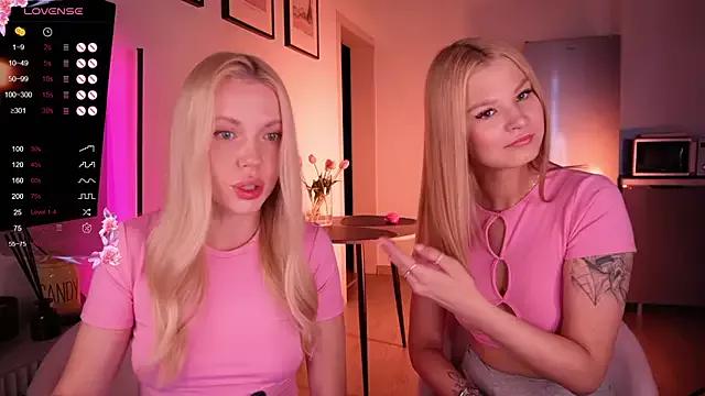 baby_bon from StripChat is Freechat