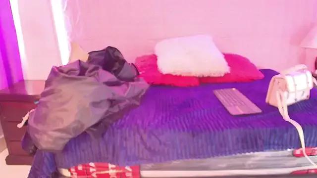 Baby_kinky-- from StripChat is Freechat