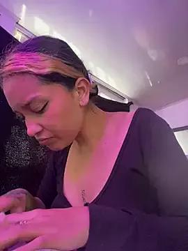 baby_lizy from StripChat