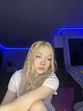 Babybunny8765 from StripChat