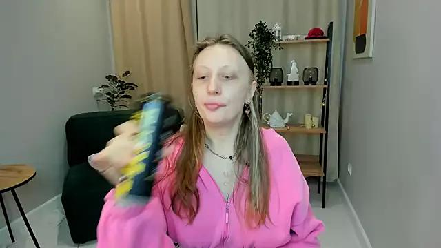babydarkness from StripChat