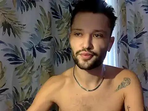 babykriss from StripChat