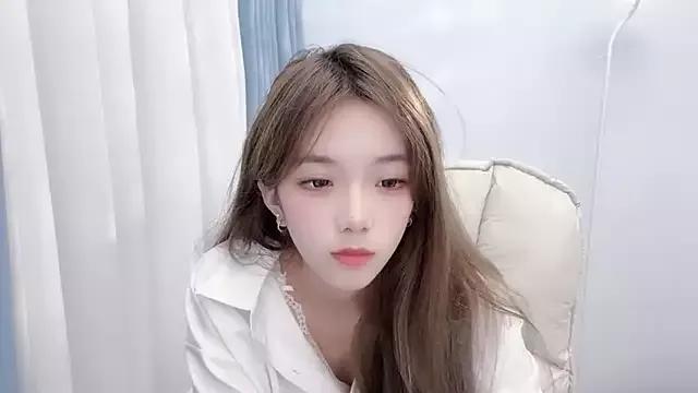 babyting-888- from StripChat is Freechat