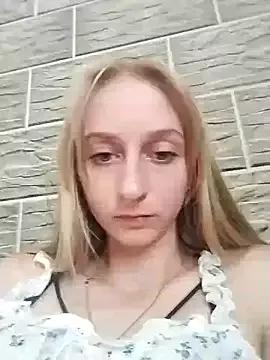 babyXlove from StripChat