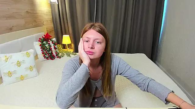 Babyy_Lynaa from StripChat