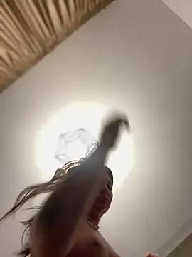 babyyboomm from StripChat