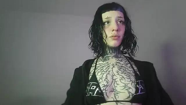 badddoll from StripChat