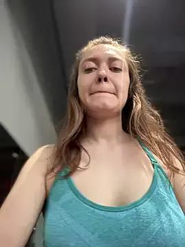 Bambi-Live from StripChat is Freechat