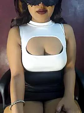 Bangalore_Babes from StripChat is Freechat
