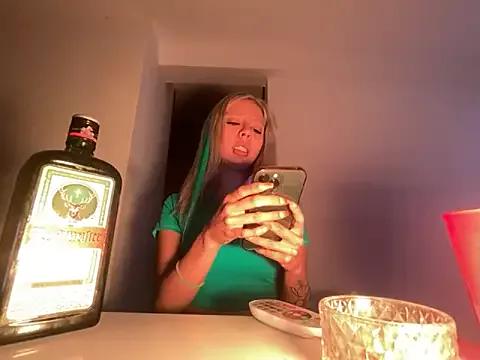 barbarangel from StripChat is Freechat